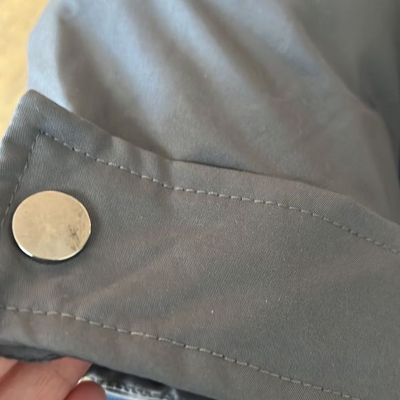 NUTEXROL Women's Heavy Thicken Puffer Down Warm Parka with Faux Fur Hood - Picture 11 of 17